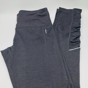 Mondetta leggings size XS gray w/ ruffles details